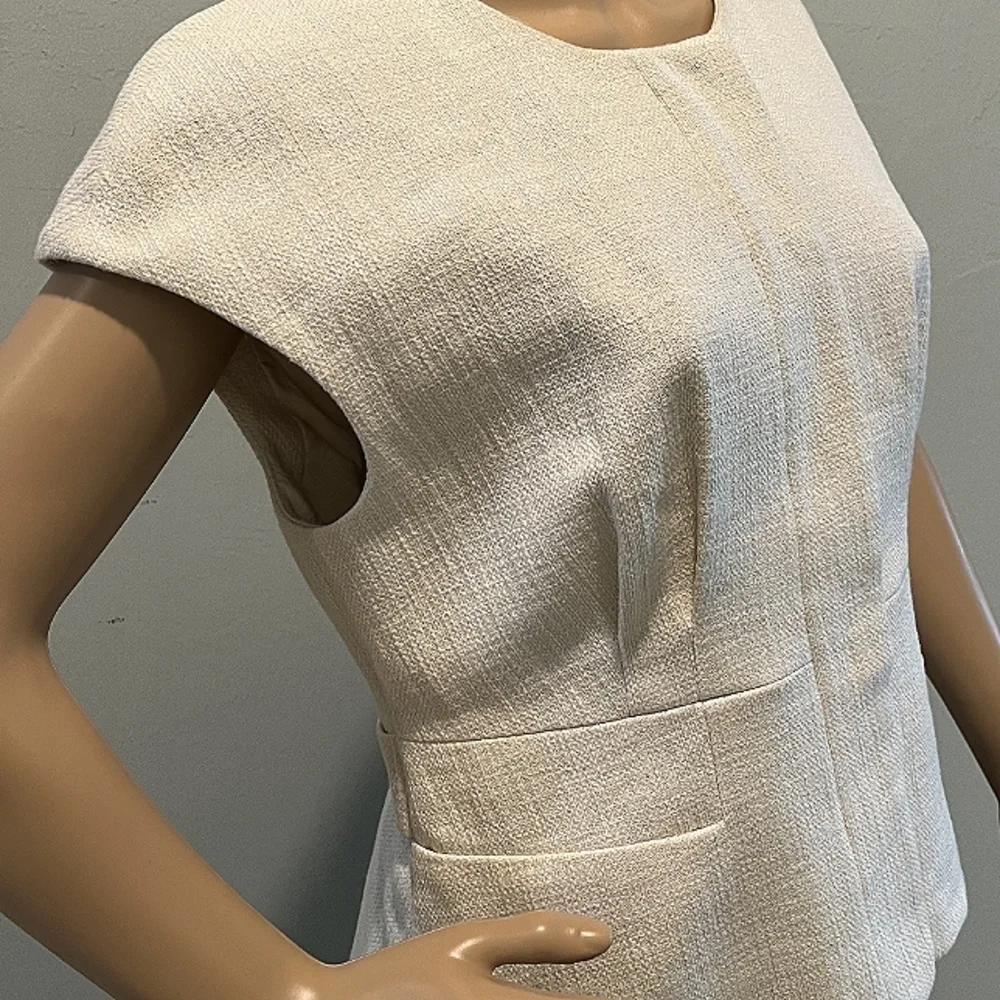 J Crew Cap Sleeve Ivory Textured Vest   Size 8  New With Tags